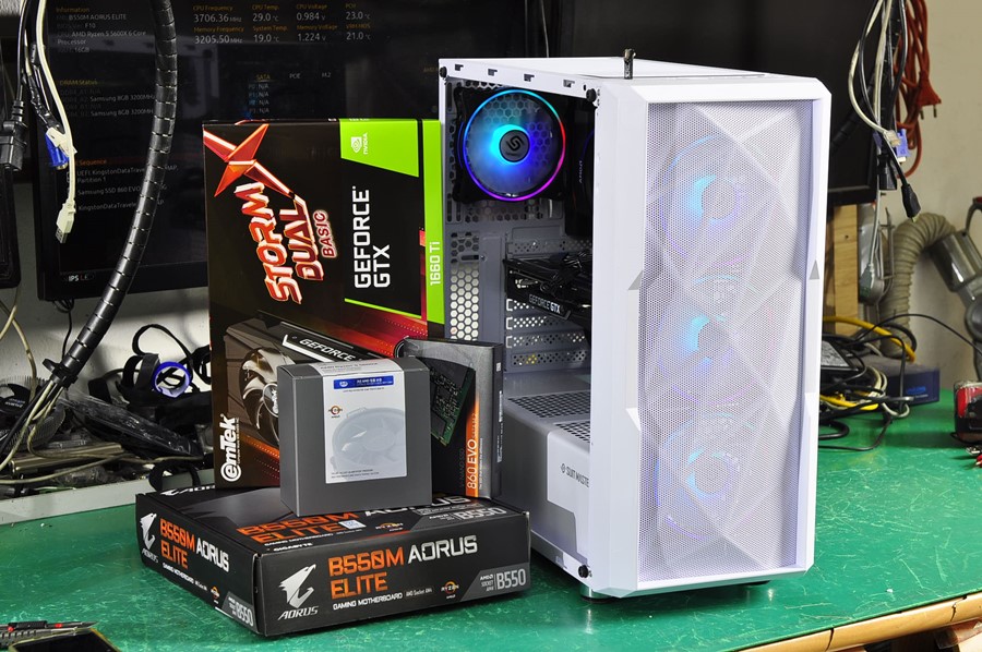 GIGABYTE B550M AORUS ELITE 