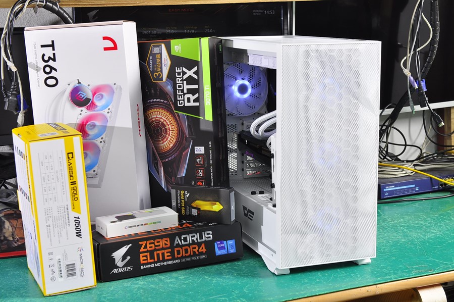 마이크로닉스 Classic II 1050W 80PLUS GOLD 230V EU 풀모듈러 화이트 